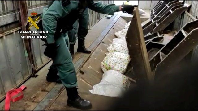 GOLPE AL NARCOTRÁFICO | Hay 62 detenidos: cocaína, marihuana, armas...