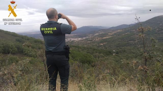 SAN PABLO DE LOS MONTES | La Guardia Civil auxila de noche a dos senderistas