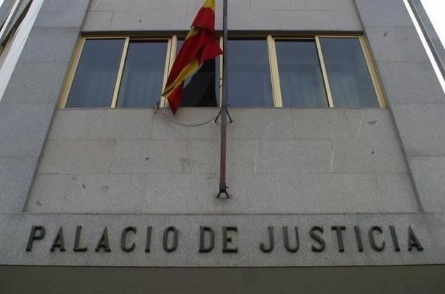 11 años de cárcel para la mujer que intentó matar de varias puñaladas a su expareja