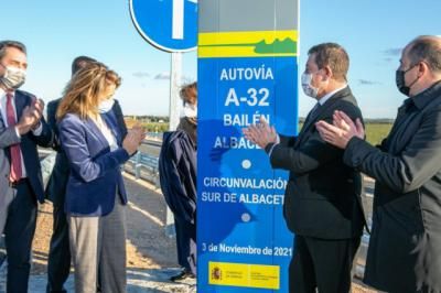 Reunión entre la ministra de Transportes y Page este jueves en Toledo