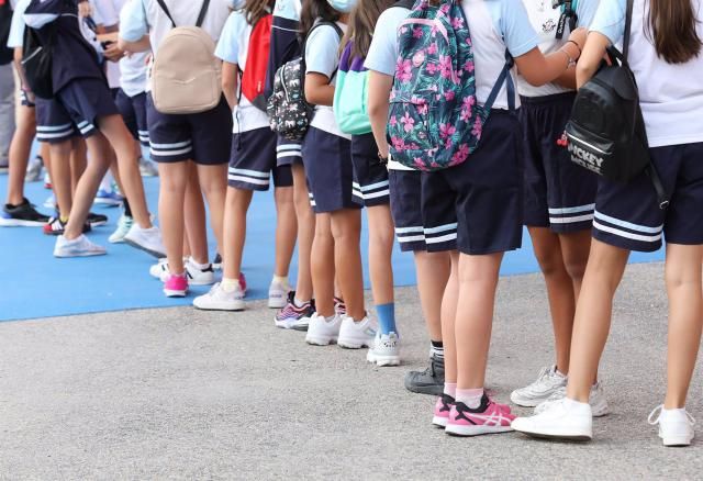 Sanidad elimina de las aulas la necesidad de ventilación permanente