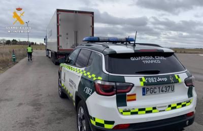 Pillan a un camionero de 43 años conduciendo borracho