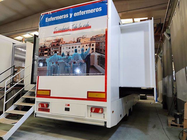 Tráiler sanitario de la Organización Colegial de Enfermería, bajo el nombre de 'Ruta Enfermera'. - CGE - Archivo