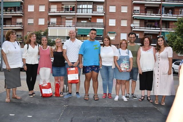 Varios momentos del acto de entrega de premios.