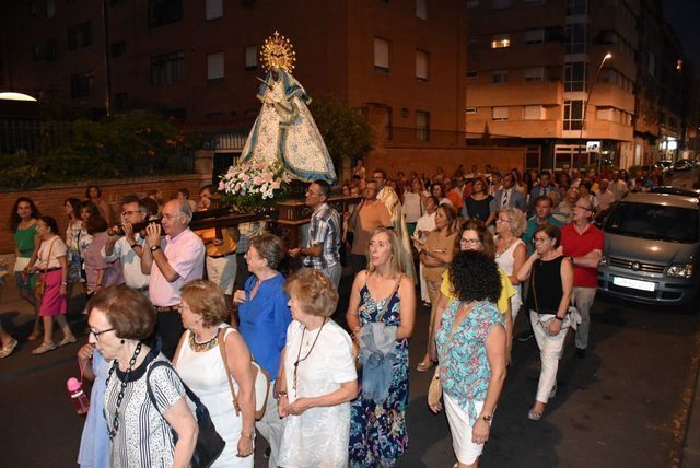 Un momento de la procesión.