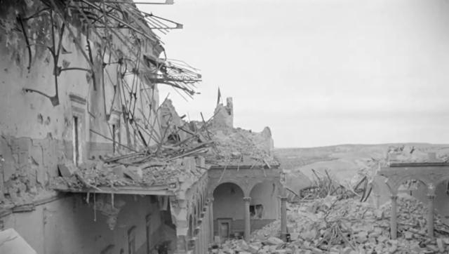 Las impactantes imágenes de Toledo durante la Guerra Civil