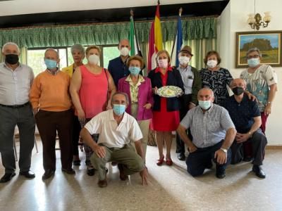 La Junta visita el Hogar Extremeño Talaverano