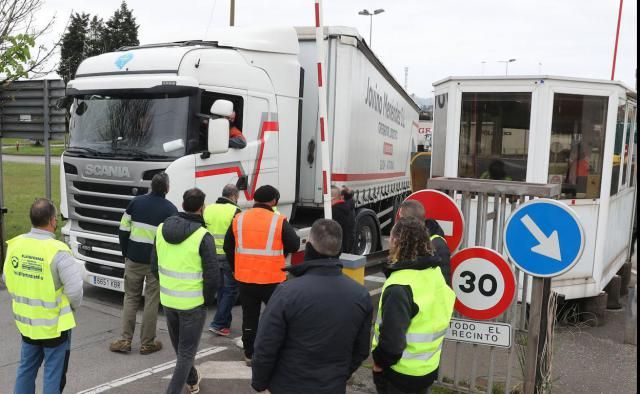 FEDETO reclama vigilancia en las rutas de transporte procedentes de los puertos marítimos