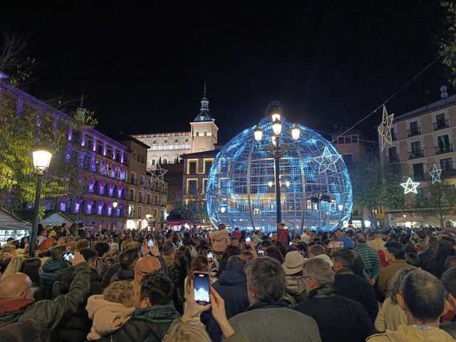 Alumbrado navideños en la Plaza de Zocodover 