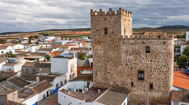 Castillo Manzaneque