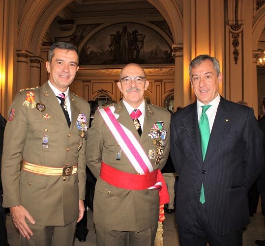 Eurocaja Rural participa en los actos en honor a la Inmaculada en la Academia de Infantería