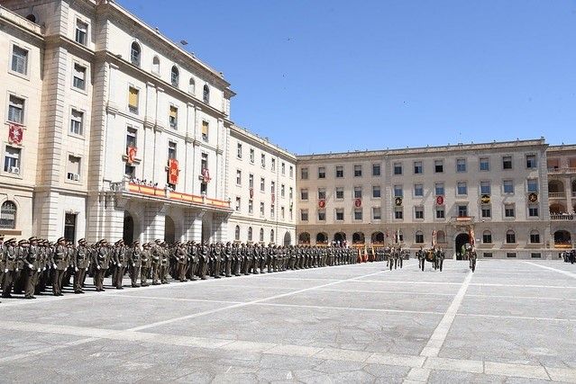 Un total de 800 personas participan en la jura de bandera de la Academia de Infantería de Toledo