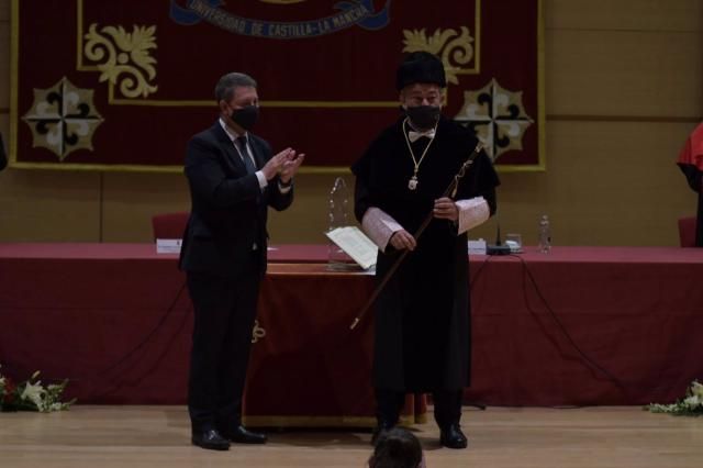 Julián Garde toma posesión como nuevo rector magnífico de la Universidad de Castilla-La Mancha / Europa Press / Eusebio García del Castillo