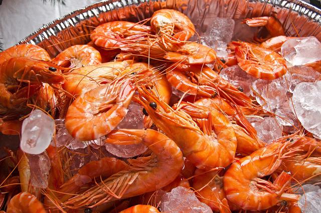 ¡Cuidado con lo que compras! Un tercio de gambas y langostinos congelados no son lo que parecen