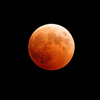 NUESTRA GENTE | Tenemos plan para el viernes: cita con la Luna