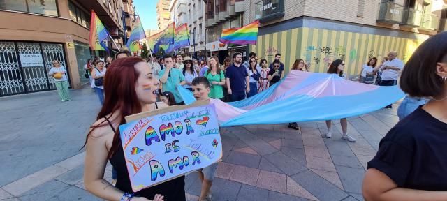 La manifestación del Orgullo LGTBIQ+ recorre Talavera