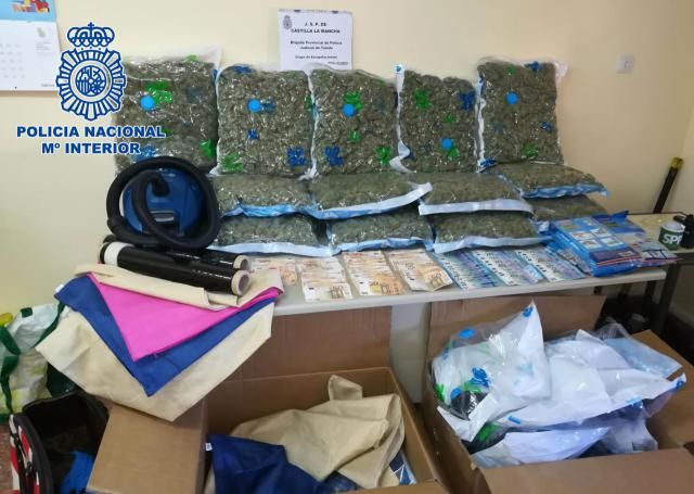 Tres detenidos y 13 kilos de cogollos de marihuana incautados en Añover de Tajo