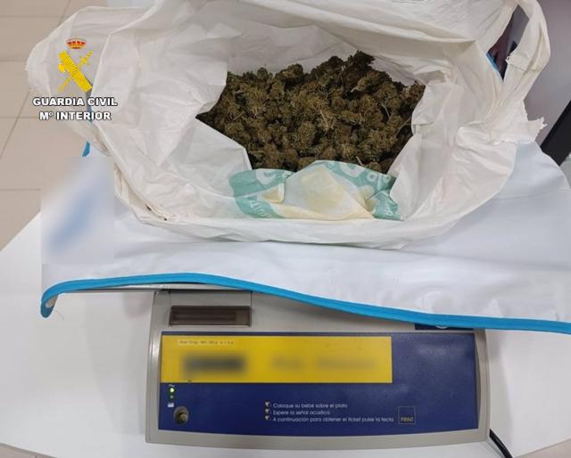 Droga aprehendida por la Guardia Civil en Villarrobledo