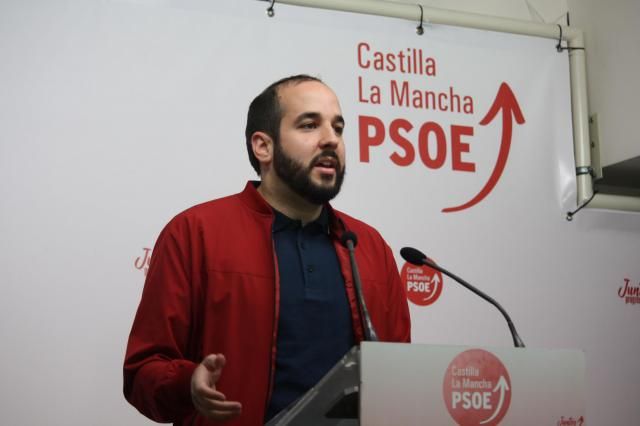 El diputado regional del PSOE Miguel González