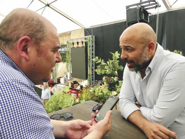 José García Molina y Alberto Retana en un momento de la entrevista