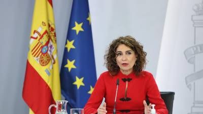 COVID | El Gobierno pide a las CCAA no relajar las medidas: 'Contra el virus no hay atajos'