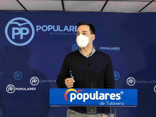 Muñoz-Gallego: “El PSOE se olvida de los hosteleros sin terraza'