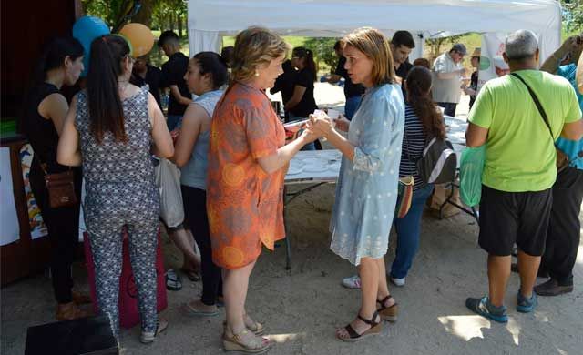 Santamaría y Vilches asisten a la jornada de puertas abiertas del Secretariado Gitano