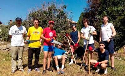 Un grupo de jóvenes talaveranos pasan un verano solidario en Bulgaria