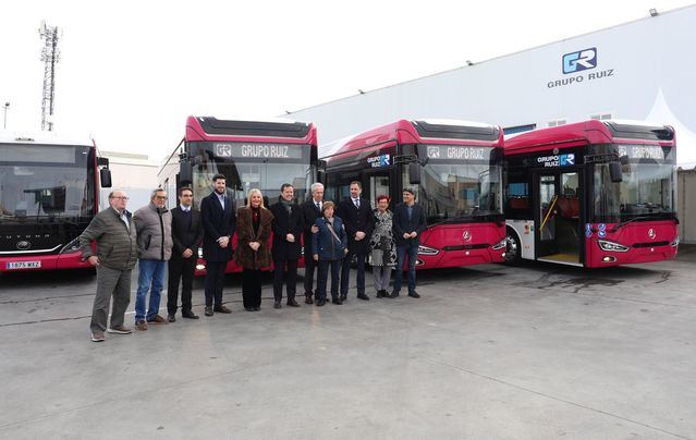 Toledo lanza su flota de autobuses eléctricos con tecnología punta y pagos con tarjeta