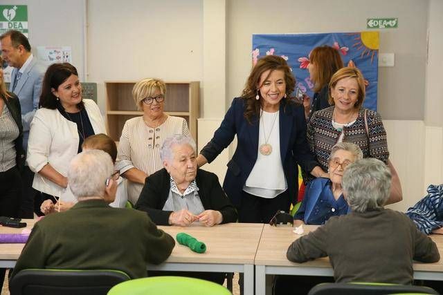 La consejera de Bienestar Social, Aurelia Sánchez, Visita a AFAD de Villanueva de Alcardete