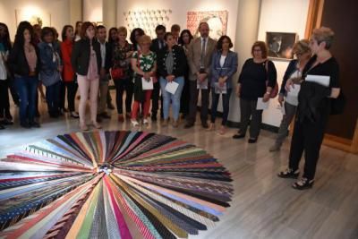 El Centro Cultural ‘Rafael Morales’ acoge la exposición ‘Mujeres en el arte’