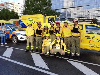 INFOCAM participa en el desfile nacional con motivo del Día de la Hispanidad