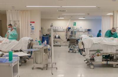 Menos de un centenar de hospitalizados por Covid en cama convencional