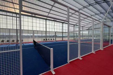 ¿Quieres jugar al pádel? Reserva tu pista en la Ciudad Deportiva Ebora Formación