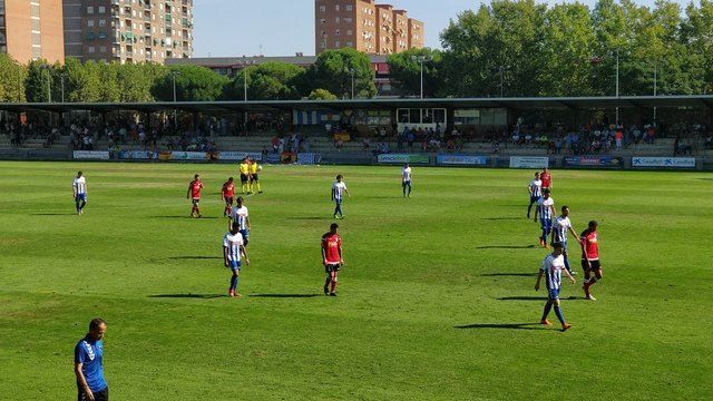 El Melilla se marcha “vivo” del Prado