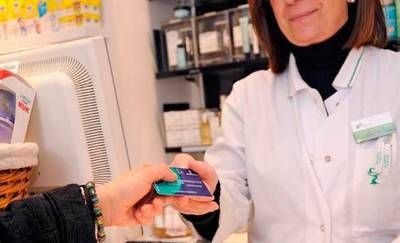 Los pensionistas reducen su aportación mensual del copago farmacéutico