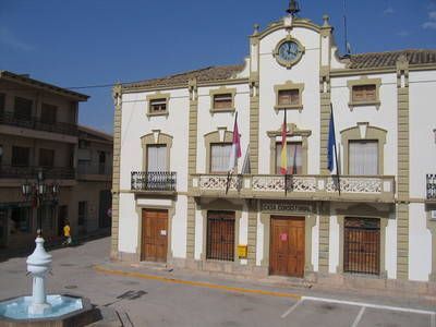 Fallece un motorista tras colisionar con un vehículo en Fuentealbilla