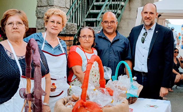 FADEMUR celebra en La Iglesuela la Feria de Emprendedoras Rurales