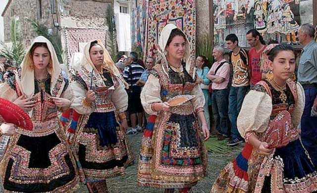 El Corpus de Lagartera declarado Bien de Interés Cultural