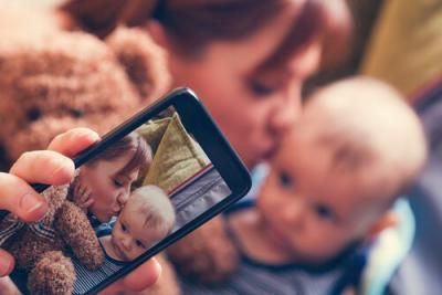 TECNOLOGÍA | Cómo publicar fotos de tus hijos en las redes sin que resulte peligroso