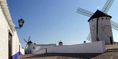 El Gobierno de Castilla-La Mancha convoca un concurso de microrrelatos en la red social Twitter bajo el hashtag #Cervantes16