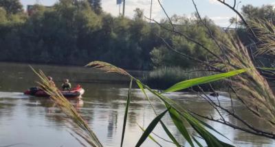 Rescatan a un hombre al borde de ahogarse tras pasar horas en el río Tajo