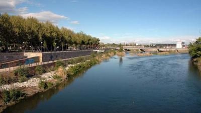 Invitan a Pablo Casado a "que se asome a las orillas del Tajo en Talavera y Toledo"