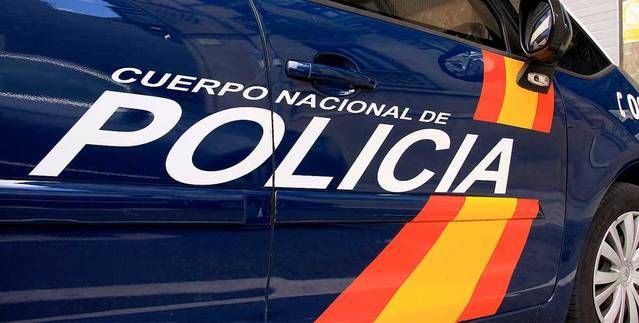 Dos detenidos por robar y agredir a una mujer de 81 años