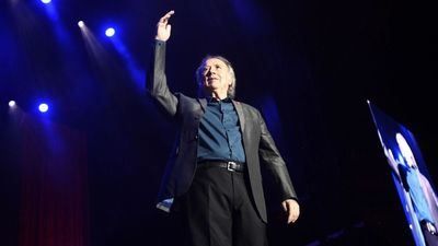 Serrat defiende el Mar Menor y critica a los políticos: "Si no saben, ¿qué hacen ahí?"