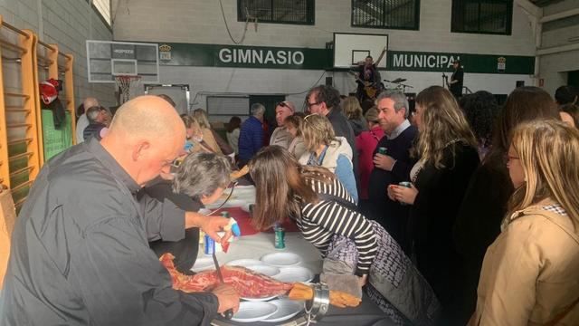 7.000 € de solidaridad ponen el broche de oro a las fiestas de Pepino