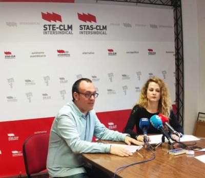 STE-CLM anima a elegir la escuela pública como garantía de igualdad de oportunidades