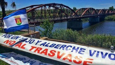 TRASVASE | El PSOE mantiene viva la defensa del agua en la agenda política de Talavera