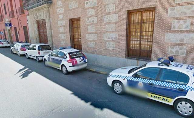 La Policía Local rescata a un bebé de un año encerrado en un coche