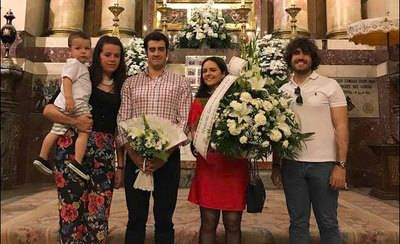 NNGG realiza una ofrenda floral a la Virgen del Prado por 60 aniversario de su coronación